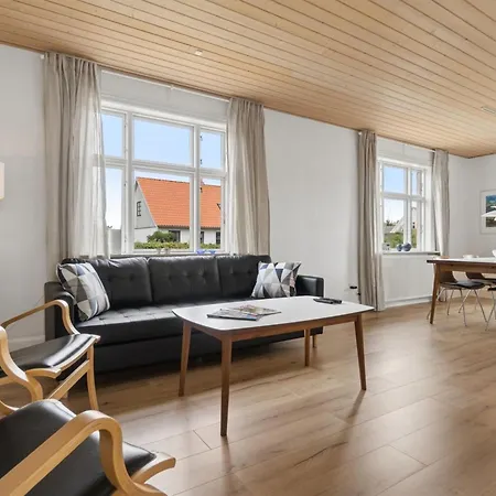 Toivo - 300m From The Sea By Interhome Semesterbostad Neksø