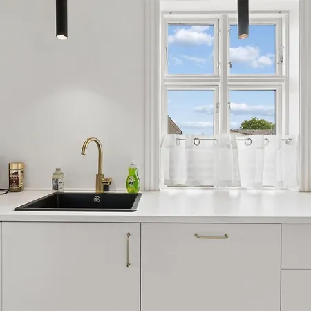 Semesterbostad Toivo - 300m From The Sea By Interhome Neksø