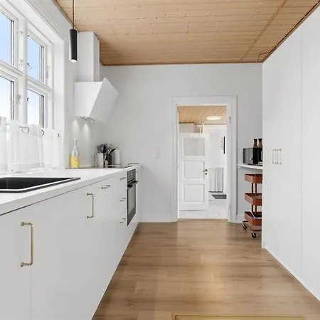 Toivo - 300m From The Sea By Interhome Neksø