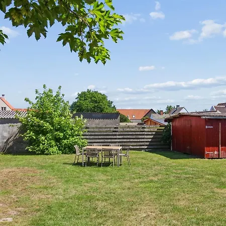 Toivo - 300m From The Sea By Interhome Semesterbostad Neksø